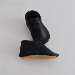 Baby moccasin mocks
